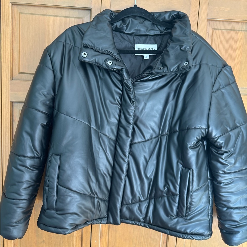Steve Madden Women's Sleek Black Puffer Coat